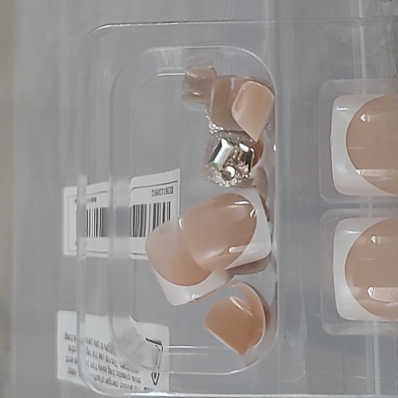 Rhinestone French Manicure Press On Toenails - Picture 17 of 17